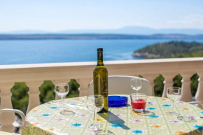 Cozy Apartment mit atemberaubenden Meerblick, BBQ und nur 500 Meter zum Strand